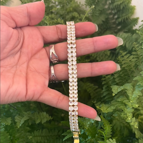 Gold and Silver Tennis Bracelet with Sparkling Gemstones - Picture 3 of 5